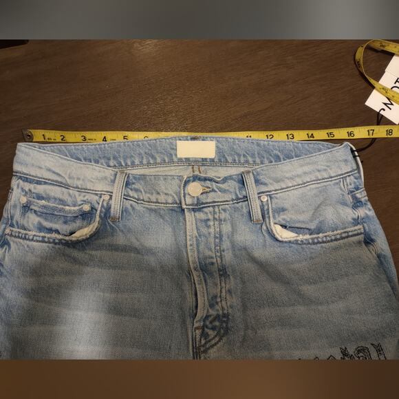 MOTHER The Chaser Jeans in Bloodshot Eyes Wash Size 30 - Picture 5 of 16